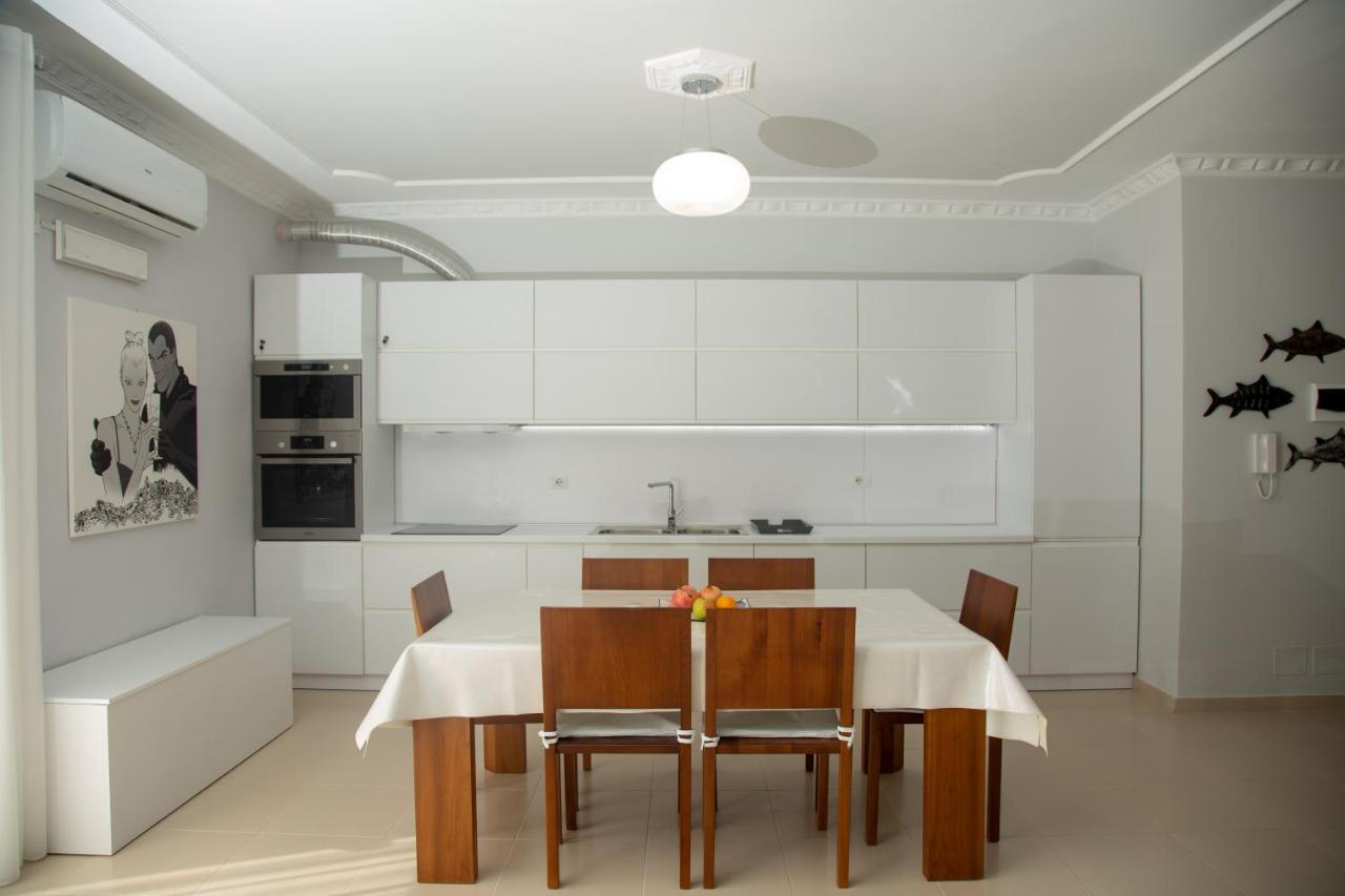 Sky & Sea Viewing Apartment Vlore Exterior photo