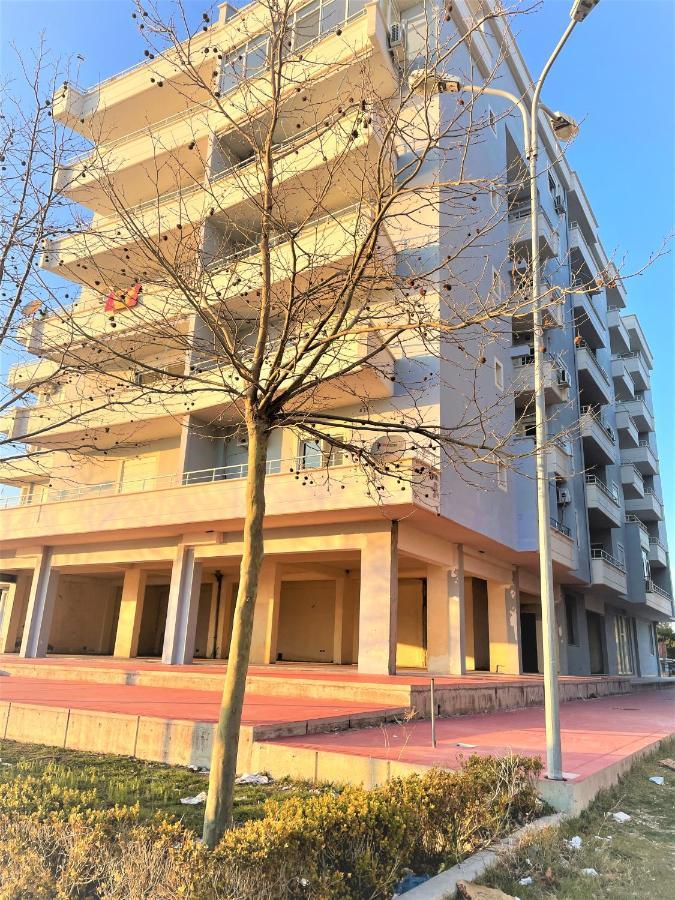 Sky & Sea Viewing Apartment Vlore Exterior photo